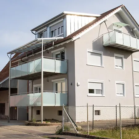 Modernes Apartment, Nahe Europa Park & Strassburg Апартаменты *